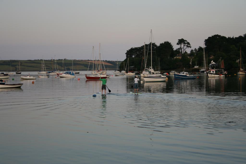 Waterside Holiday Cottages Truro Exterior foto